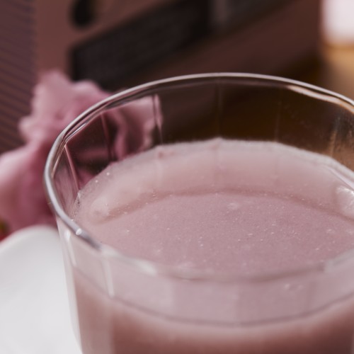 嫣紅野莓蛋白飲